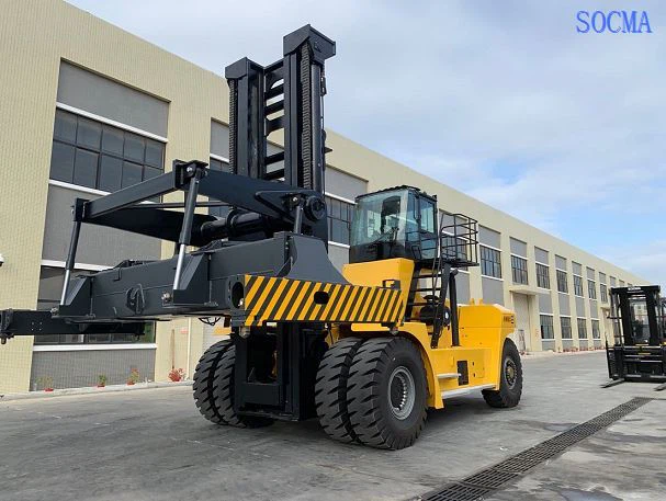 forklift with ELME Spreader1 forklift with ELME Spreader1