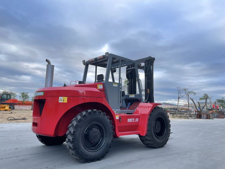 isuzu engine forklift
