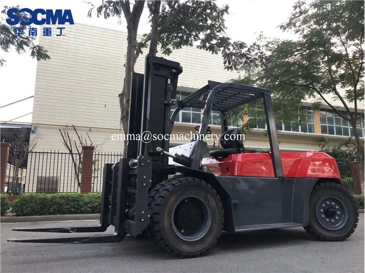 10 Ton Forklift With Steel Rebar