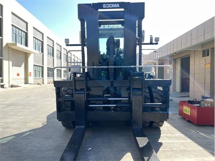 18 Ton Heavy Duty Forklift Truck Socma Machine